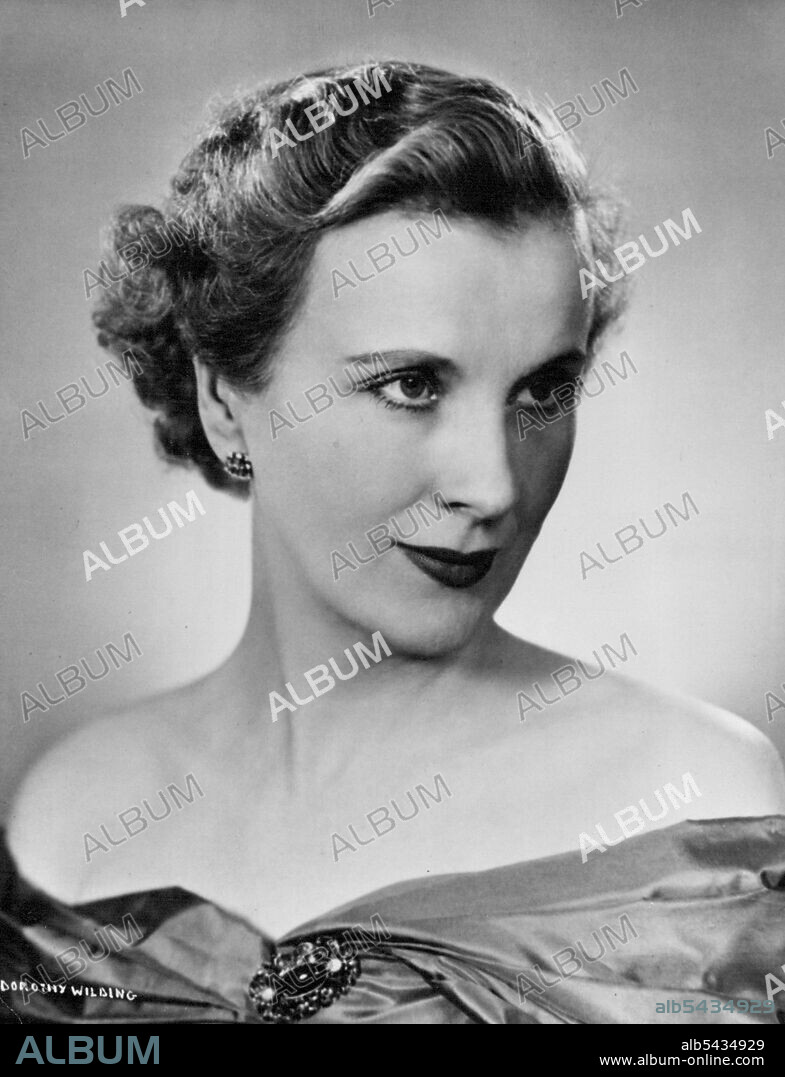 Diana Wynyard, C. B. E., British Film And Stage Actress. September 1, 1953. (Photo by Dorothy Wilding, Camera Press).