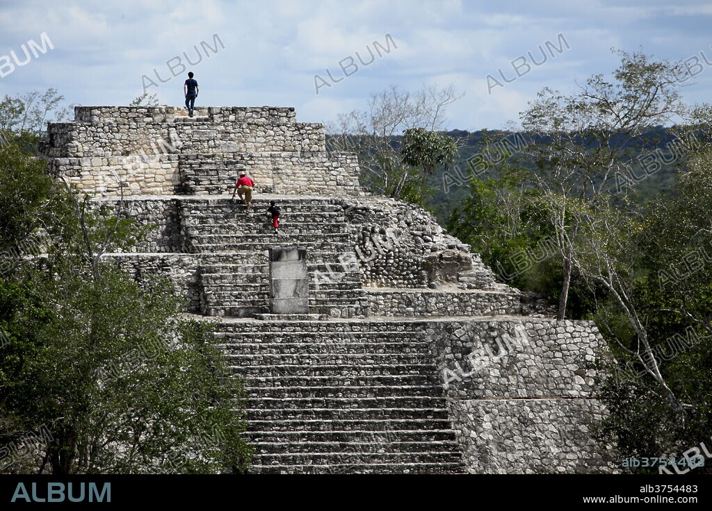 Pyramid I, Calakmul, UNESCO World Heritage Site, Calakmul Biosphere Reserve, the largest tropical forest reserve in Mexico, Campeche, Mexico, North America.