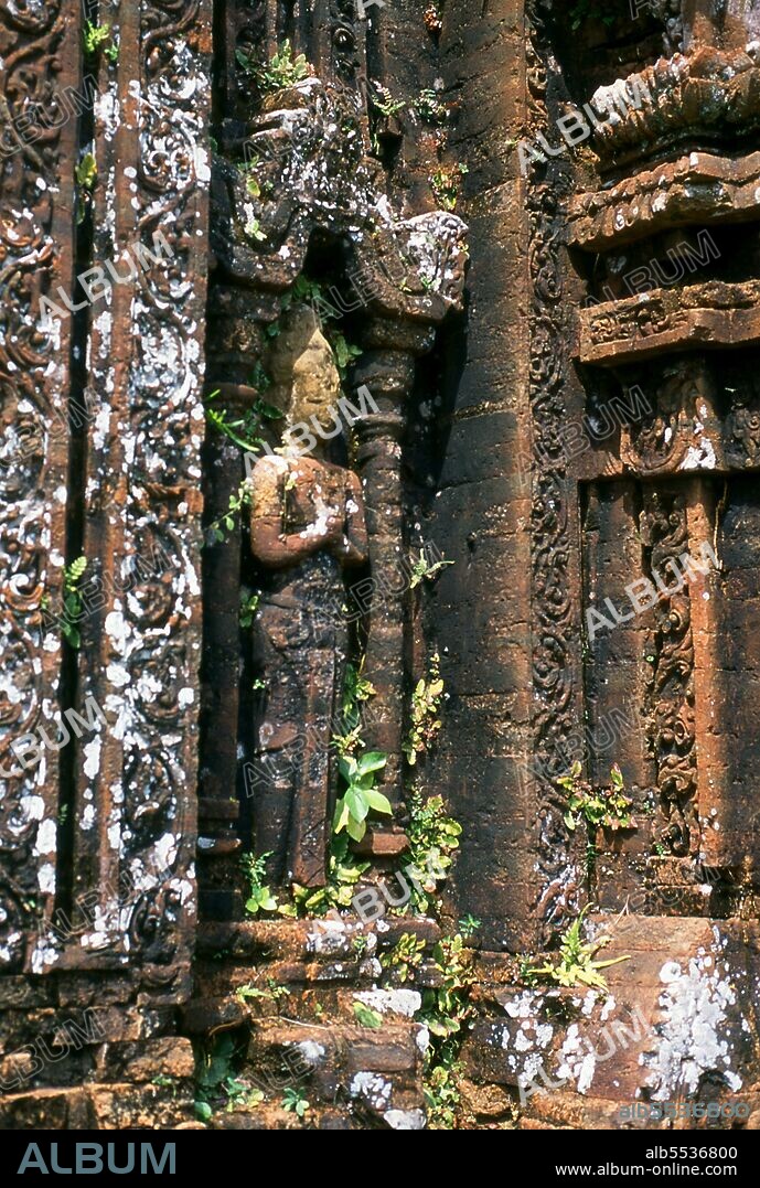 The kingdom of Champa (Campadesa or nagara Campa) Cham Pa in Vietnamese, ?? Chiêm Thành in Hán Vi?t and Zhàn chéng in Chinese records) was an Indianized kingdom that controlled much of southern and central Vietnam from approximately the 7th century through to 1832. Champa reached its apogee in the 9th and 10th centuries. Then began a gradual decline under pressure from Ð?i Vi?t, the Vietnamese polity centered in the region of modern Hanoi. In 1471, Viet troops sacked the northern Cham capital of Vijaya, and in 1697 the southern principality of Panduranga became a vassal of the Vietnamese emperor. In 1832, the Vietnamese emperor Minh M?ng annexed the remaining Cham territories. M? Son, a former religious center, and H?i An, one of Champa's main port cities, are now UNESCO World Heritage sites.