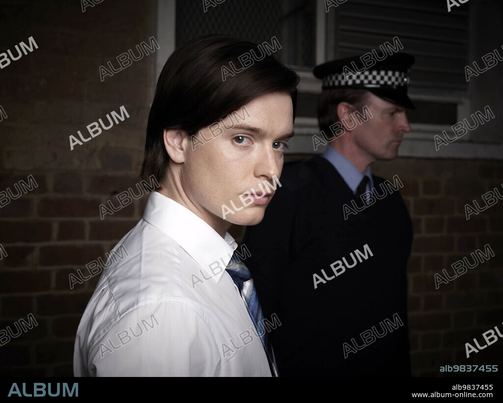 FREDDIE FOX in WHITE HOUSE FARM, 2020, directed by PAUL WHITTINGTON. Copyright New Pictures / Independent Television (ITV).