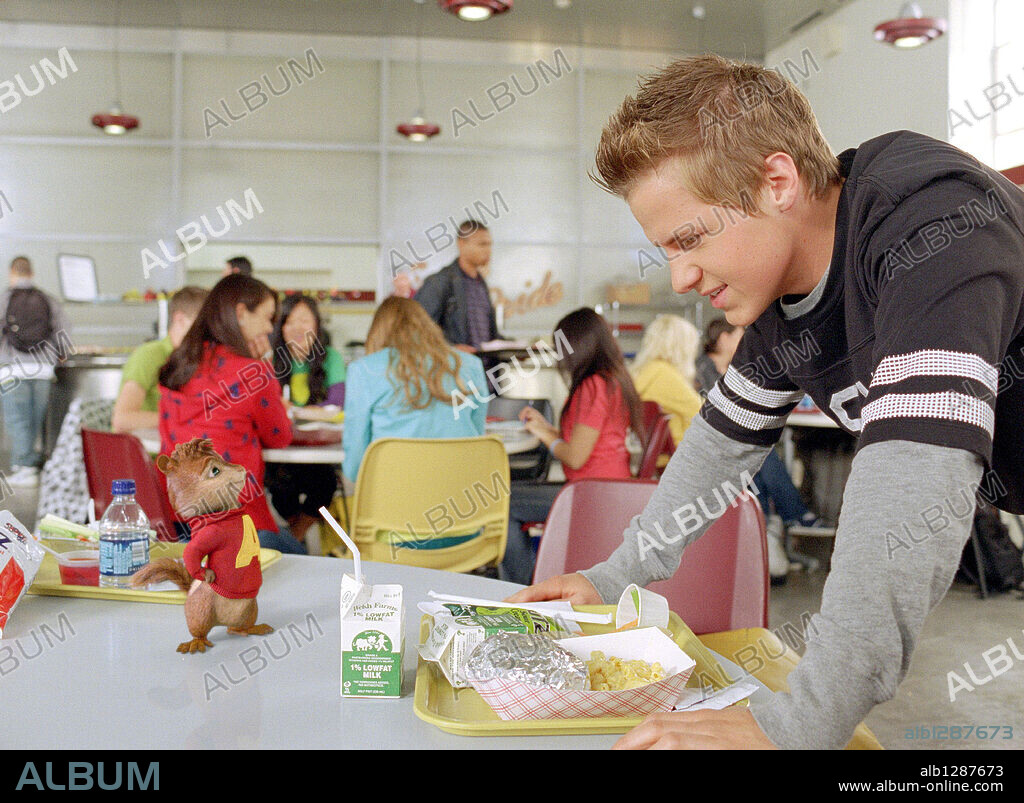 KEVIN G. SCHMIDT in ALVIN AND THE CHIPMUNKS: THE SQUEAKQUEL, 2009, directed by BETTY THOMAS. Copyright 20TH CENTURY FOX.