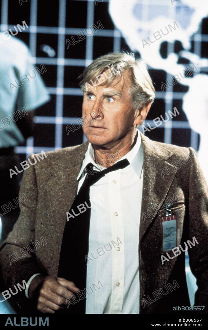 LLOYD BRIDGES en ATERRIZA COMO PUEDAS II, 1982 (AIRPLANE II: THE SEQUEL). Copyright PARAMOUNT PICTURES.