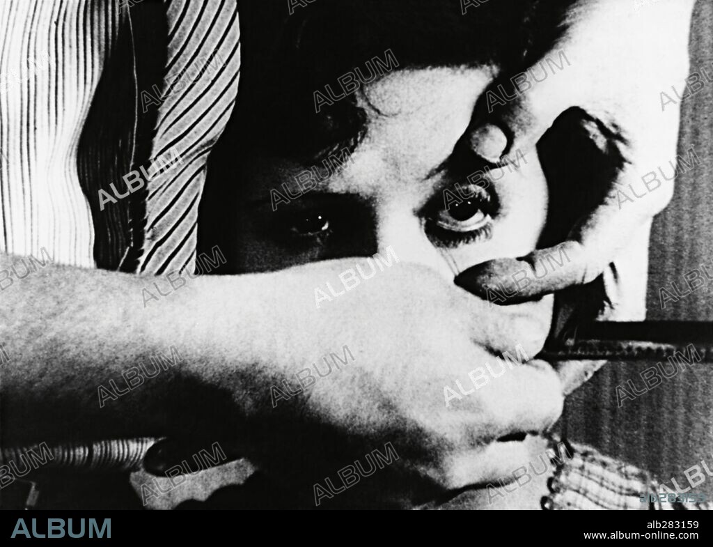 UN CHIEN ANDALOU, 1929, unter der Regie von LUIS BUÑUEL. Copyright BUNUEL-DALI.