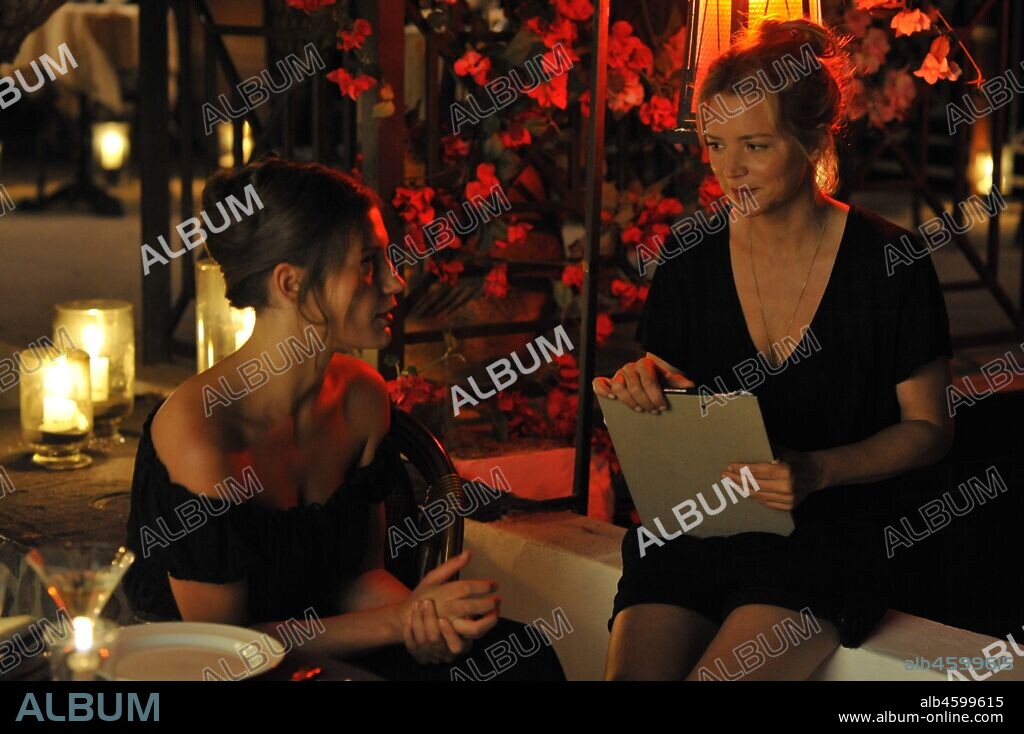 ADELE EXARCHOPOULOS y VIRGINIE EFIRA en EL REFLEJO DE SIBYL, 2019 (SIBYL), dirigida por JUSTINE TRIET. Copyright Les Films Pelléas / France 2 Cinema / Les Films de Pierre.