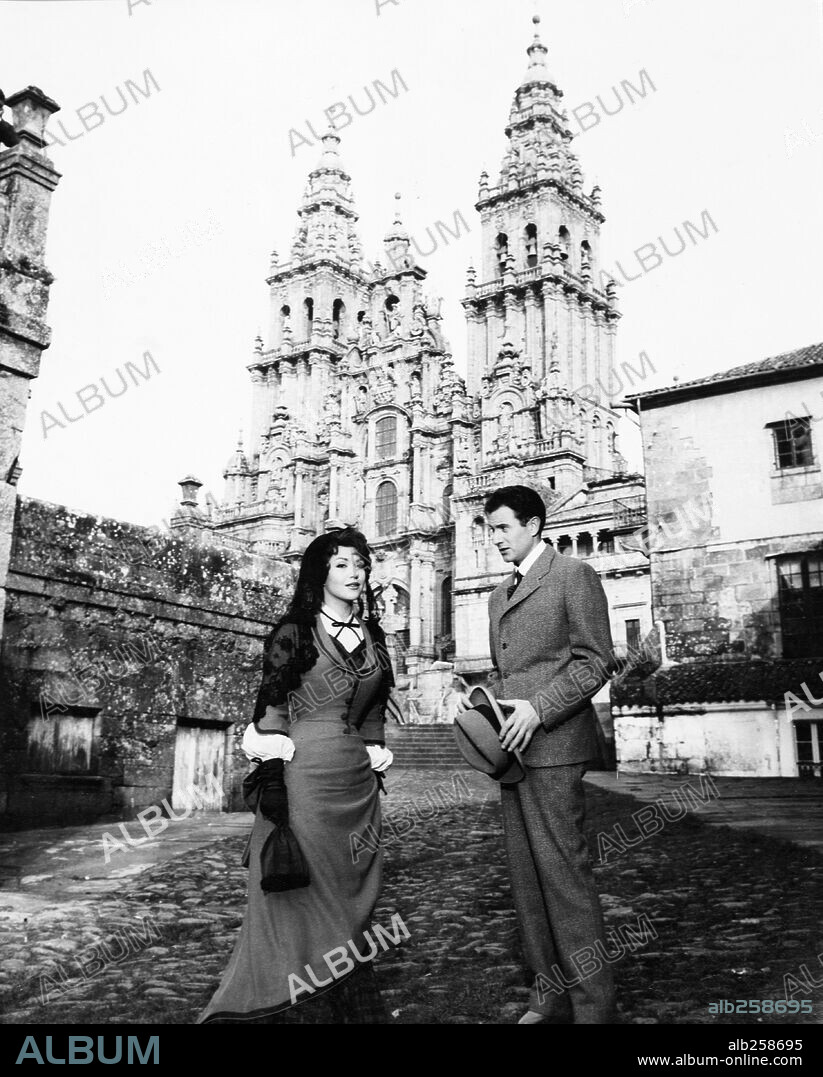 ANA ESMERALDA and ARTURO FERNANDEZ in COLLEGE BOARDING HOUSE, 1959 (LA CASA DE LA TROYA), directed by RAFAEL GIL. Copyright CORAL P.C.
