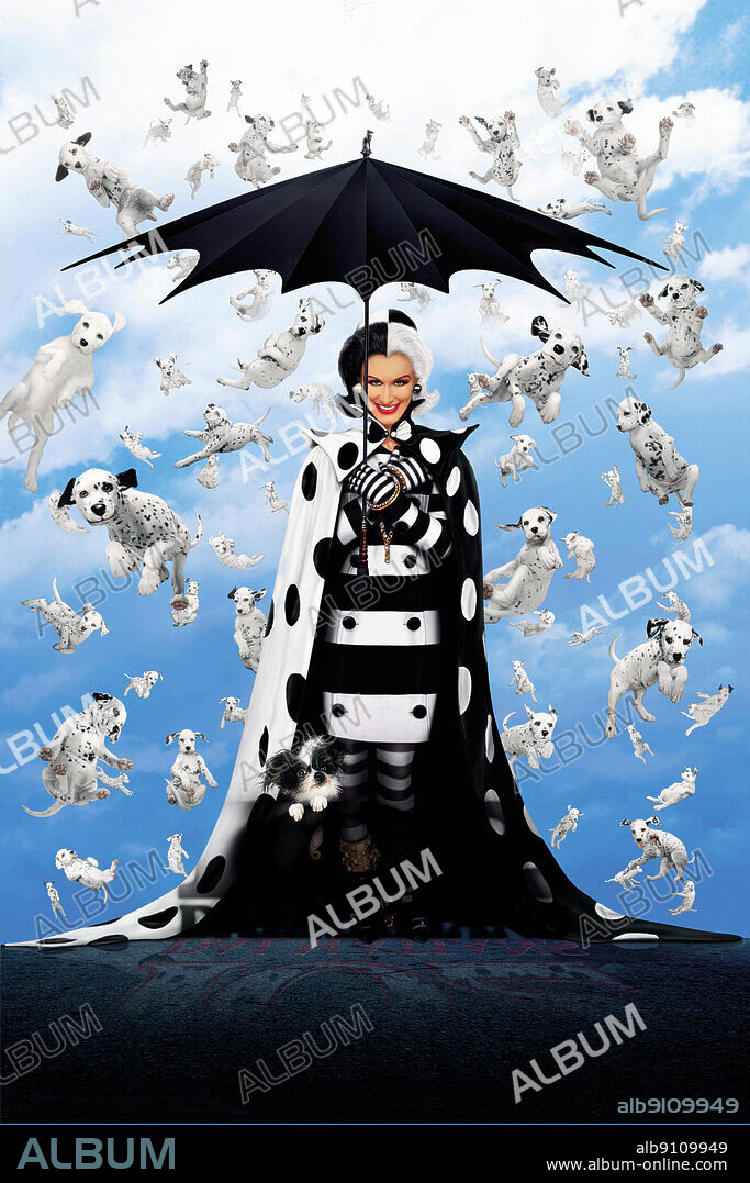 GLENN CLOSE in 102 DALMATIANS, 2000, directed by KEVIN LIMA. Copyright WALT DISNEY PRODUCTIONS.
