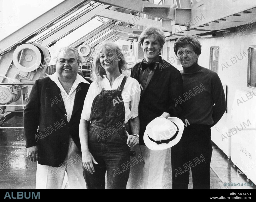 GÖTEBORG 1979-07-01.. Veteranen Rulle Löfgren och Galenskaparna Kerstin Granlund, bröderna Anders och Claes Eriksson var TSO-kryssgäster på Danmarksfärjan Prinsessan Birgitta *** Local Caption *** GP Foto: Kamerareportage / TT / Kod: 2524.