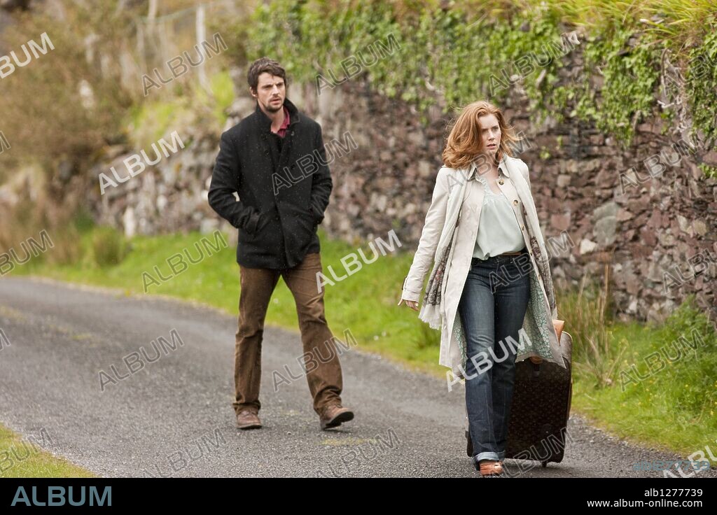 AMY ADAMS and MATTHEW GOODE in LEAP YEAR, 2010, directed by ANAND TUCKER. Copyright BENDERSPINK/OCTAGON FILMS/SPYGLASS ENTERTAINMENT.