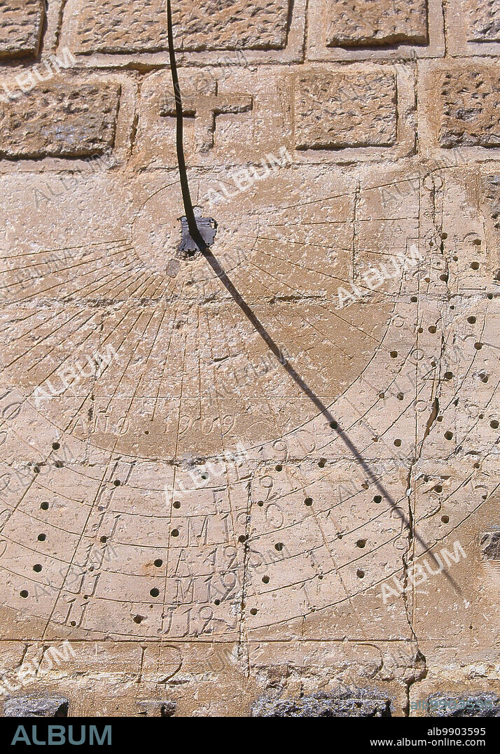 RELOJ DE SOL DE LA TORRE DE LA IGLESIA DE SAN NICOLAS - S XVI.