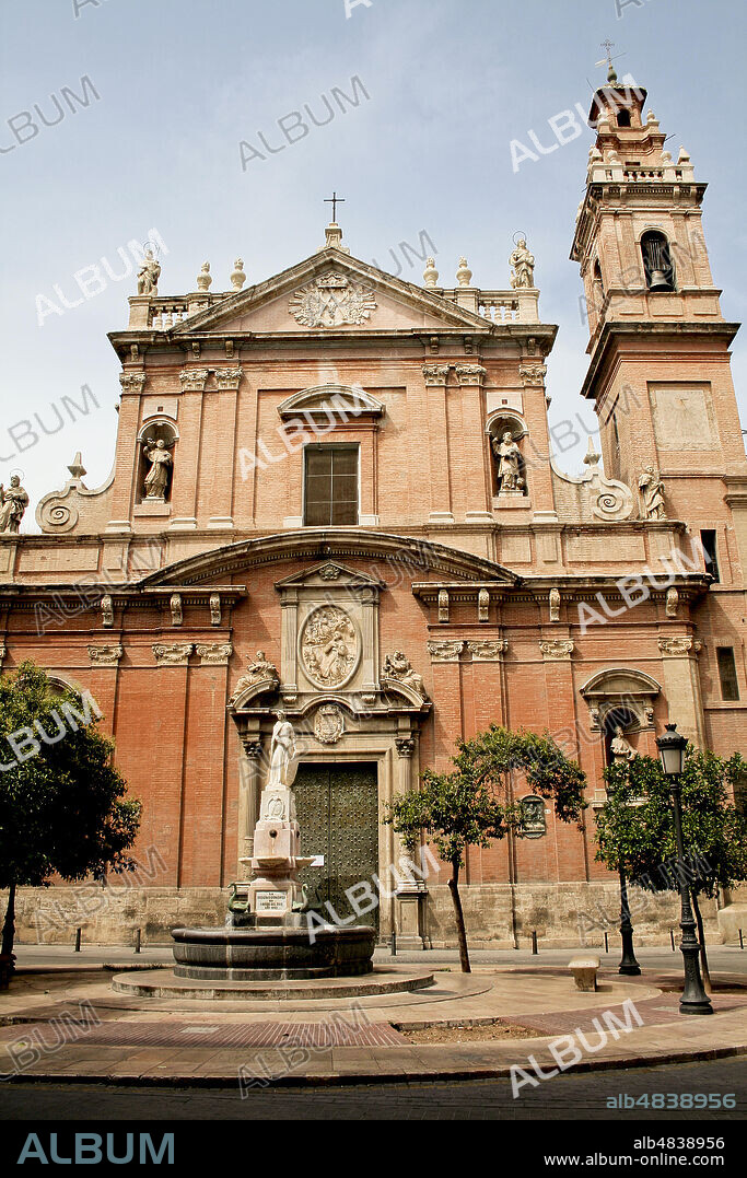 València, Comunidad Valenciana, Spain. St. Thomas and St. Philip Neri church. (Iglesia de Santo Tomás Apóstol y San Felipe Neri).