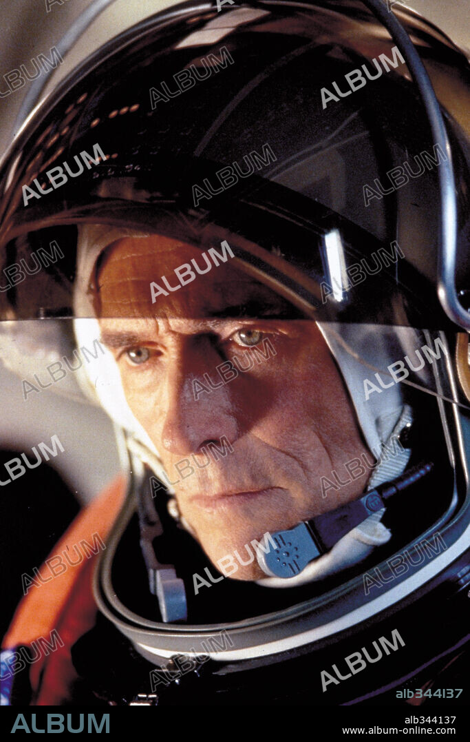 CLINT EASTWOOD en SPACE COWBOYS, 2000, dirigida por CLINT EASTWOOD. Copyright WARNER BROS. PICTURES / REGAN, KEN.