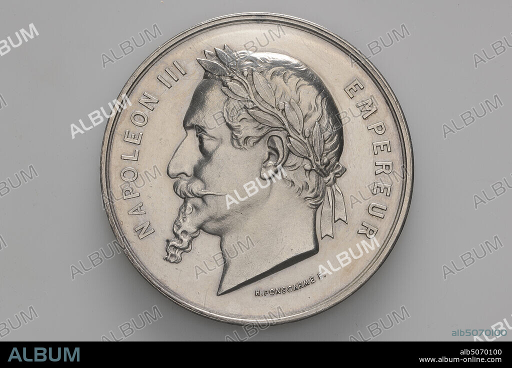 prize medal, Hubert Ponscarme, 1867, minted, General: 5 x 0.4cm (50 x 4mm), Weight: 65.3g, man's portrait, Silver prize medal at the World Exhibition in Paris in 1867 for the company J. Scheltema Jzn. On the front is a left-facing portrait of Emperor Napoleon III with mustache and chin beard and on the head a laurel wreath. Around the portrait the circular: NAPOLEON III EMPEREUR. Below the neck in very small letters the name of the maker: H. PONSCARME F .. On the back outside a double circle with a pearl edge the circular: EXPOSITION UNIVERSELLE DE MDCCCLXVII A PARIS RECOMPENSÉ S. In the middle the inscription: J. SCHELTEMA FILS, 2000.
