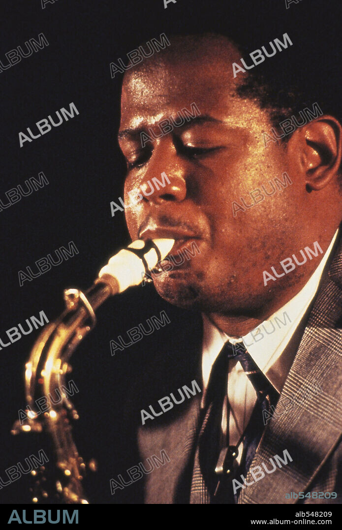 FOREST WHITAKER in BIRD, 1988, directed by CLINT EASTWOOD. Copyright WARNER BROTHERS.