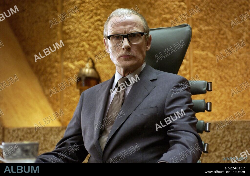 BILL NIGHY in STORMBREAKER, 2006, directed by GEOFFREY SAX. Copyright METRO GOLDWYN MAYER.