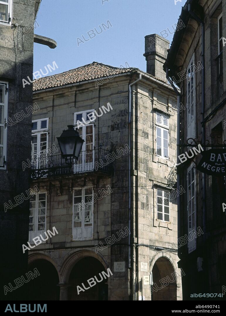CLEMENTE FERNANDEZ SARELA (1716-1765). ESQUINA DEL PALACIO DE BENDAÑA DESDE UNA CALLE ESTRECHA.