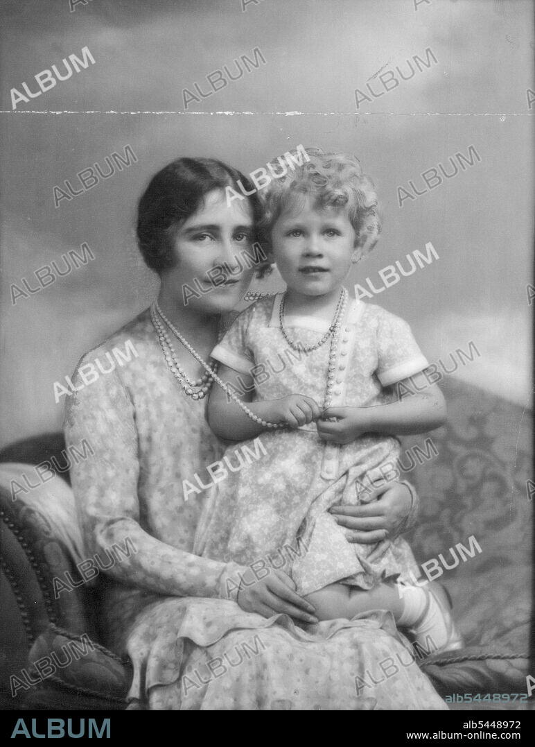 King George & Queen Elizabeth With Princesses Elizabeth & Margaret Rose. August 27, 1930. (Photo by Marcus Adams).