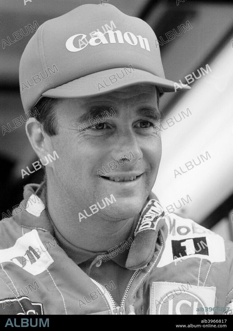 Nigel Mansell, c1985-c1992. When he won the World Drivers' Championship in 1992, Nigel Mansell became the first British champion since James Hunt 16 years earlier. An immensely popular driver with British motor racing fans, Mansell won 31 Grands Prix in a career which began in 1980. He completely dominated his Championship-winning season, winning 9 of the 16 races, including all the first 5. The next season he left Formula 1 for Indycar racing in America, winning the Championship at his only attempt. After two unsuccessful flirtations with a return to Formula 1, Mansell retired from racing in 1995, returning to the sport for a season racing touring cars in 1998.
