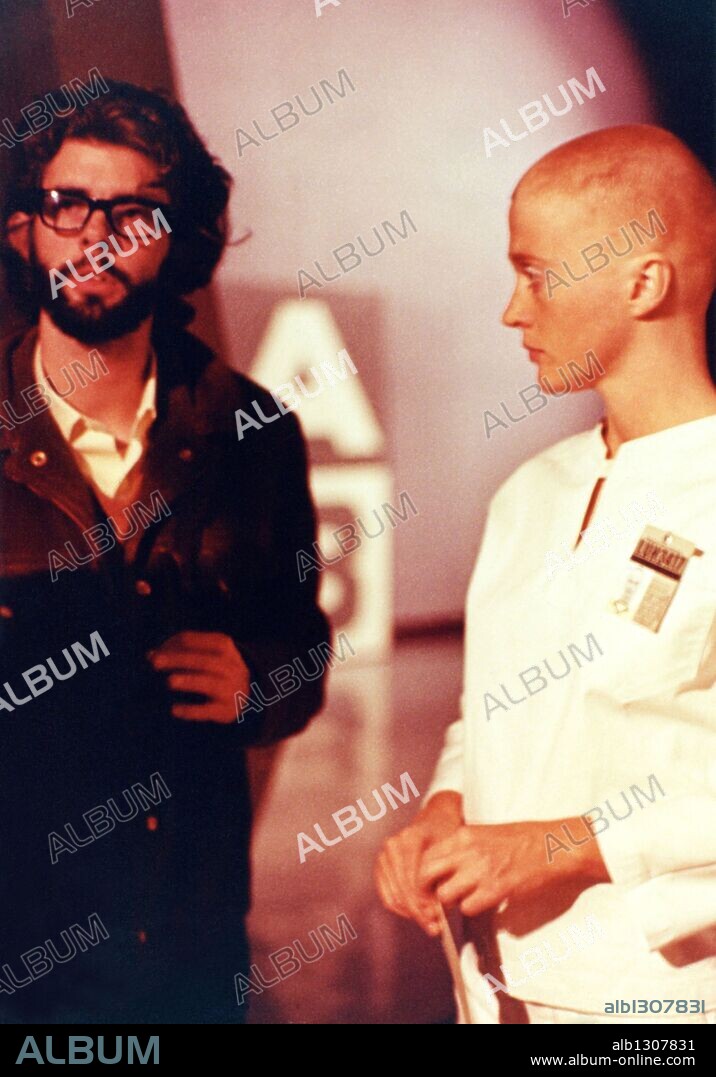 GEORGE LUCAS dans THX 1138, 1971, réalisé par GEORGE LUCAS. Copyright AMERICAN ZOETROPE/WARNER BROTHERS.