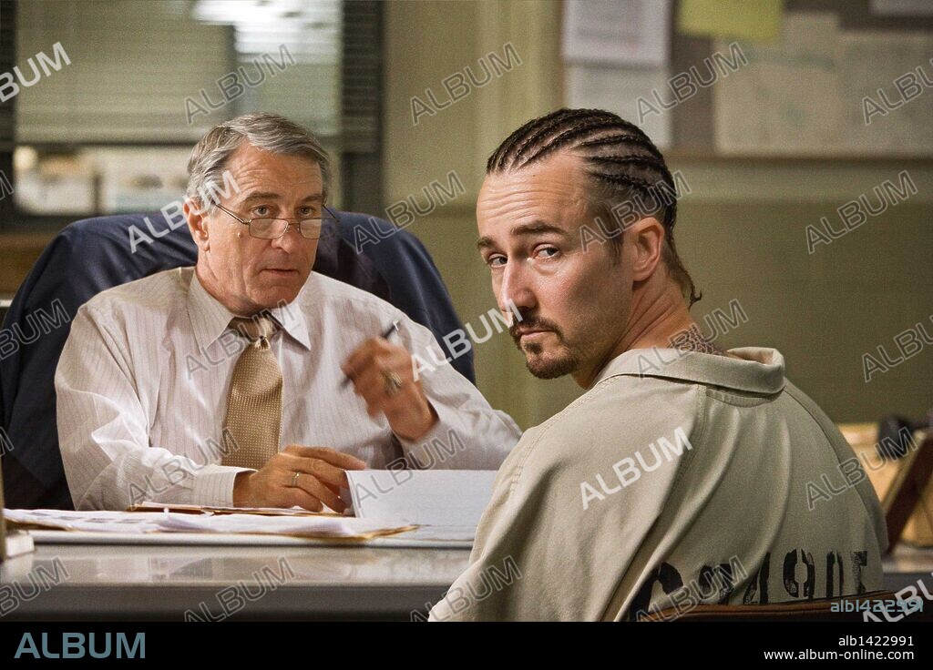 EDWARD NORTON and ROBERT DE NIRO in STONE, 2010, directed by JOHN CURRAN. Copyright MILLENNIUM FILMS.