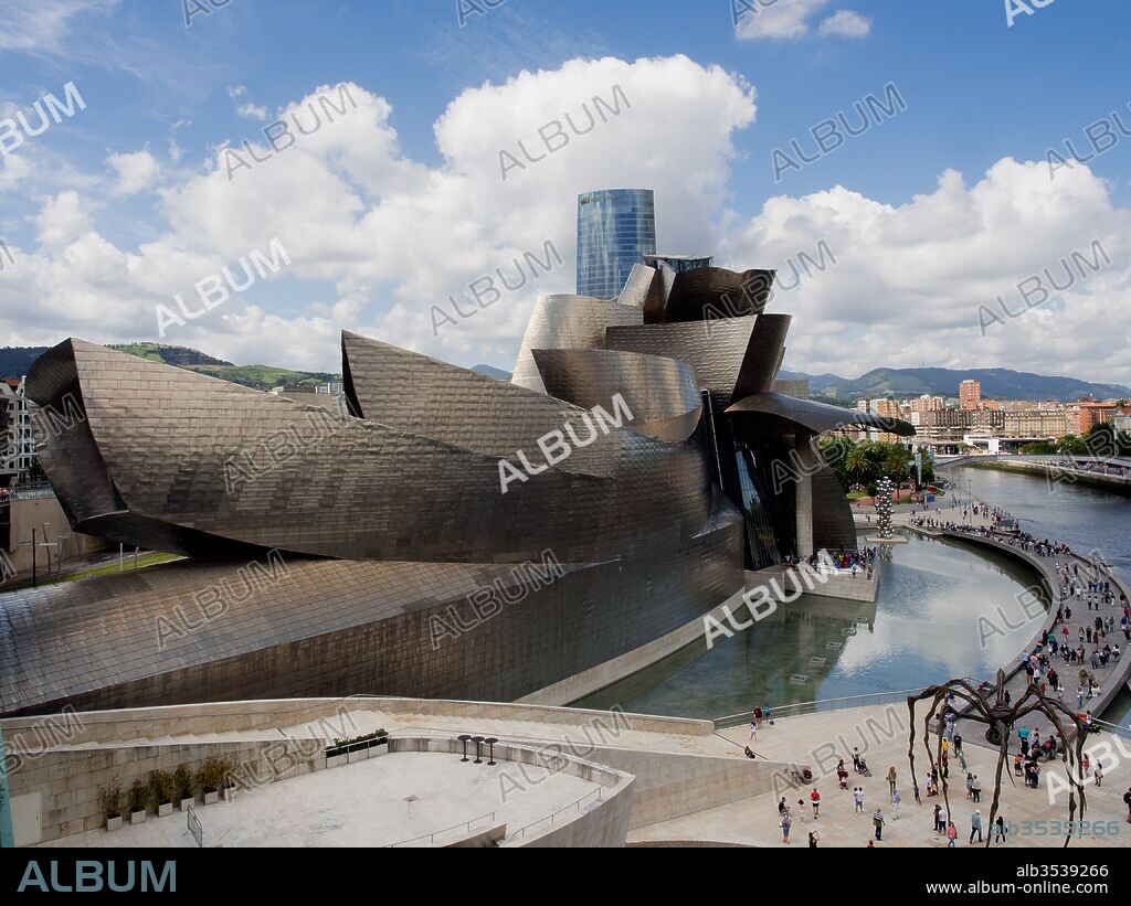 FRANK GEHRY. Museo Guggenheim, 1992-1997, Bilbao, Vizcaya, Pais Vasco, España.
