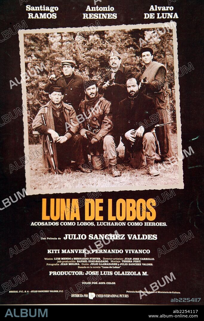 PELICULA : LUNA DE LOBOS , 1987. BASADA EN LA NIVELA HOMONIMA DE JULIO LLAMAZARES. DIRECTOR : JULIO SANCHEZ VALDES. ACTORES : SANTIAGO RAMOS , ANTONIO RESINES , ALVARO DE LUNA.