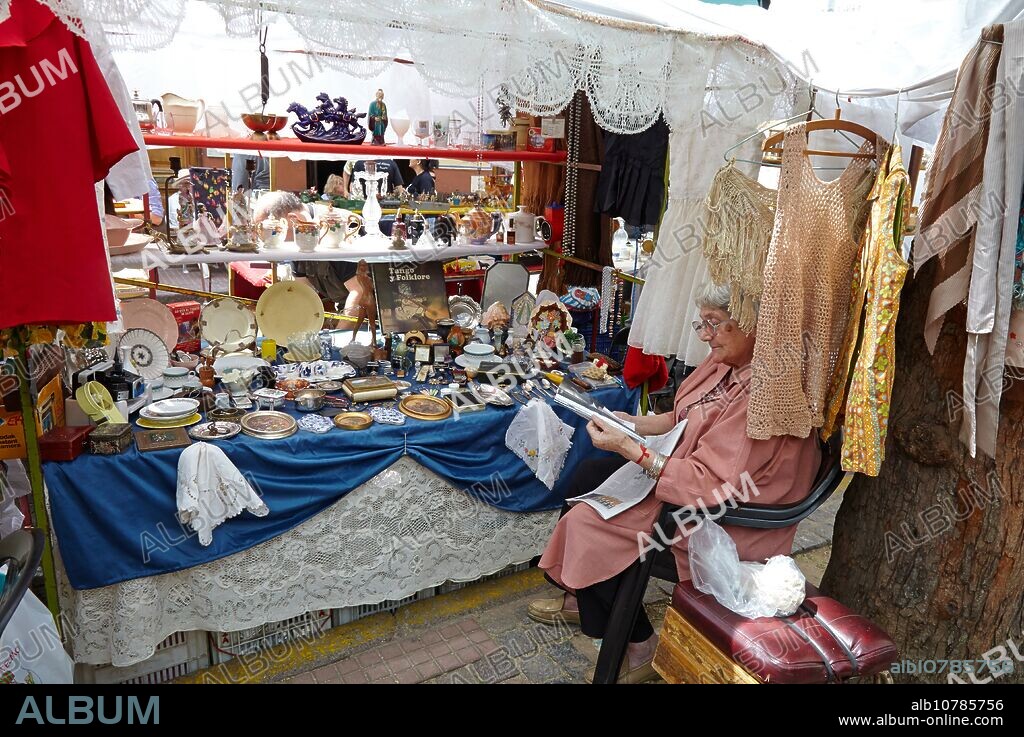 Sunday market. Plaza Dorrego. San Telmo. Buenos Aires. Argentina.