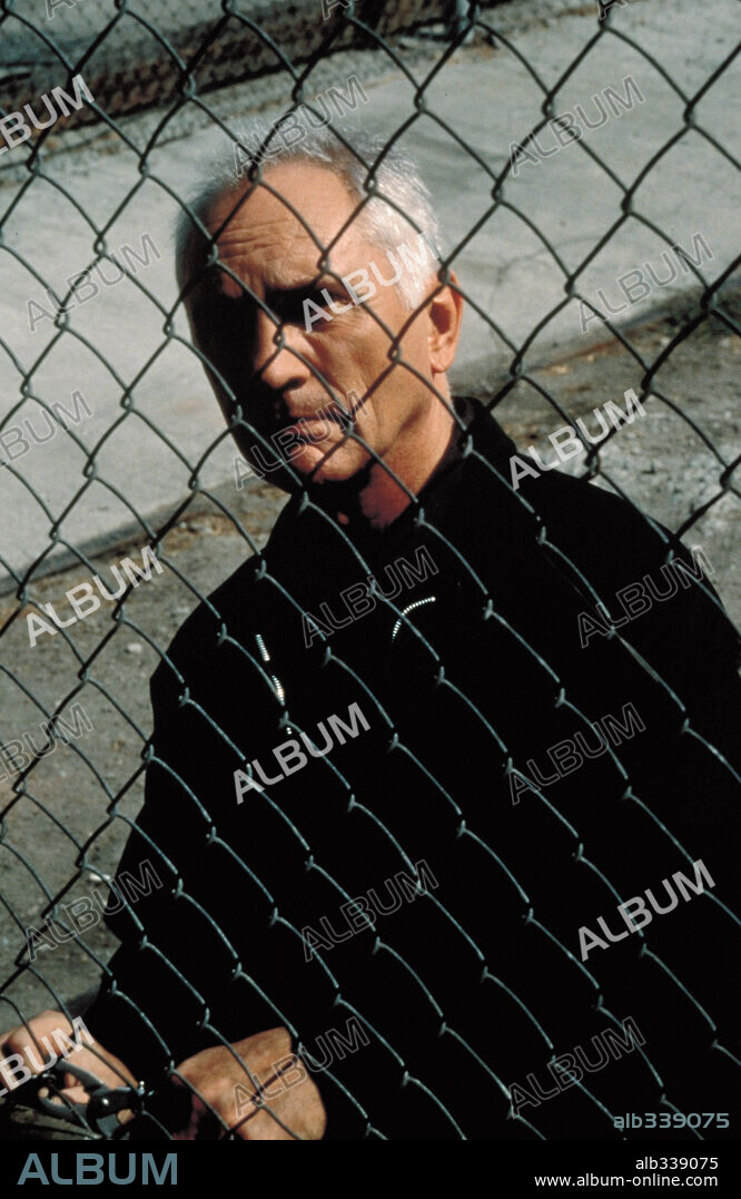 TERENCE STAMP en EL HALCÓN INGLÉS, 1999 (THE LIMEY), dirigida por STEVEN SODERBERGH. Copyright ARTISAN ENTERTAINMENT.