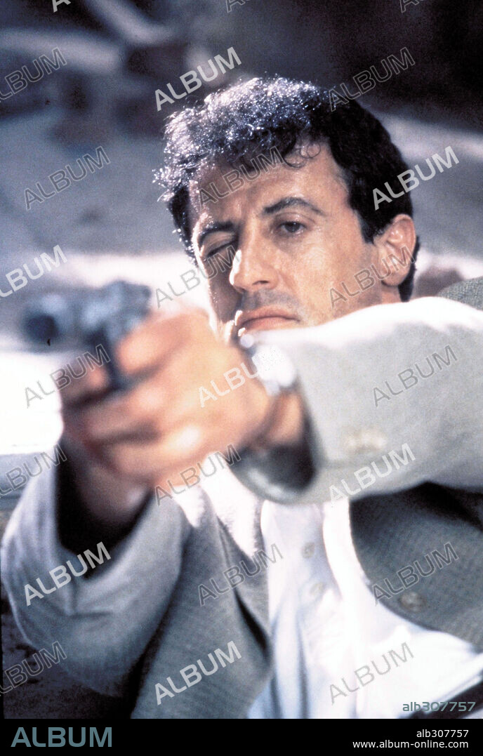 SYLVESTER STALLONE in ASSASSINS, 1995, directed by RICHARD DONNER. Copyright WARNER BROTHERS.