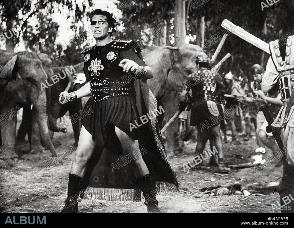 VICTOR MATURE in HANNIBAL, 1960 (ANNIBALE), directed by CARLO LUDOVICO BRAGAGLIA and EDGAR ULMER. Copyright FONO ROMA.