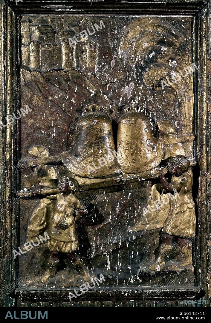 RELIEVE-TRASLADO DE LAS CAMPANAS DE LA  CATEDRAL(FERNANDO III LAS DEVUELVE TRAS EL ROBO DE ALMANZOR).