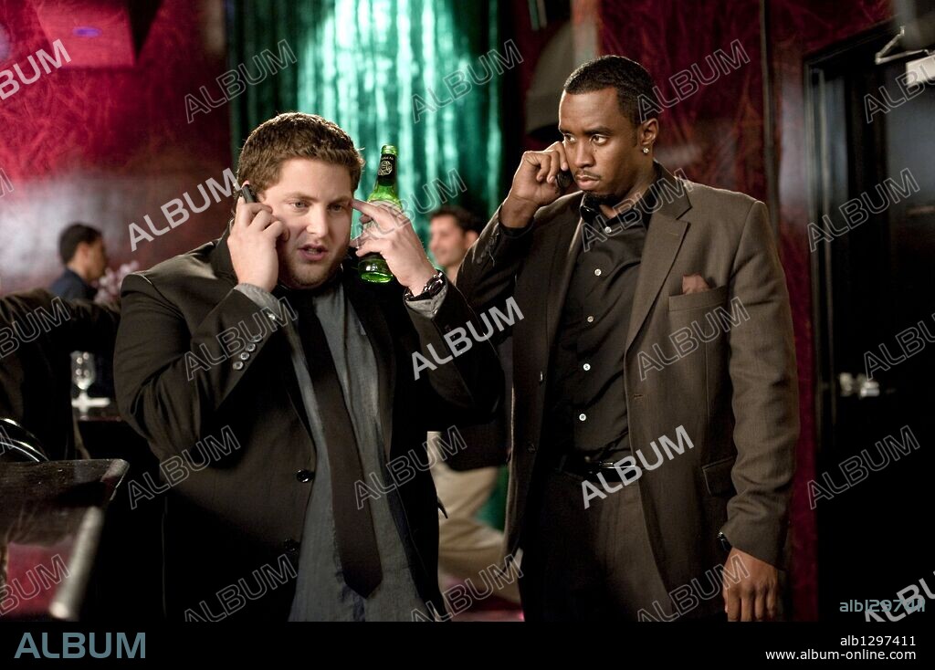 JONAH HILL and SEAN 'P. DIDDY' COMBS in GET HIM TO THE GREEK, 2010, directed by NICHOLAS STOLLER. Copyright APATOW PRODUCTIONS.