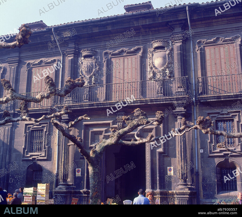 FRANCISCO DE LA RIVA LADRON DE GUEVERA (1686-1741). PALACIO DEL MARQUES DE SAN FELIZ S XVIII.