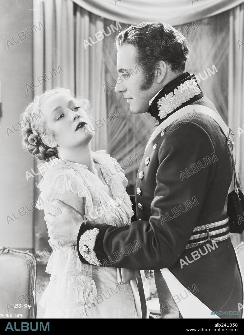 ALAN MOWBRAY und MIRIAM HOPKINS in BECKY SHARP, 1935, unter der Regie von ROUBEN MAMOULIAN. Copyright PIONEER PICTURES.