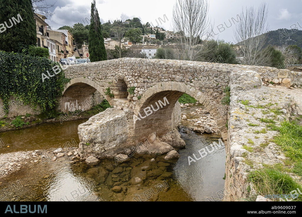 Pont Romà, Puente Romano sobre el torrente de Sant Jordi, "Puente de Cubelles", Pollença , Mallorca, Balearic islands, spain.