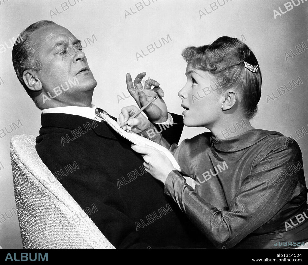 CURD JüRGENS y DEBBIE REYNOLDS en LA PICARA EDAD, 1958 (THIS HAPPY FEELING), dirigida por BLAKE EDWARDS. Copyright UNIVERSAL PICTURES.