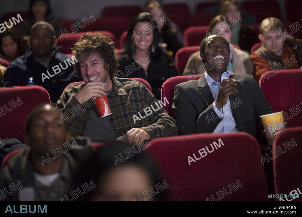 ADAM SANDLER and DON CHEADLE in REIGN OVER ME, 2007, directed by MIKE BINDER. Copyright 3 ARTS ENTERTAINMENT / BENNETT, TRACY.