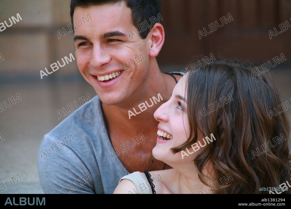 01/07/2010;Escola Pía de Sarria, Barcelona, Después del éxito de "Fuga de cerebros" el director Fernando González Molina rueda su nueva película "Tres metros sobre el cielo" con Mario Casas, Maria Valverde, Daniel Aranyó (director de fotografía).
