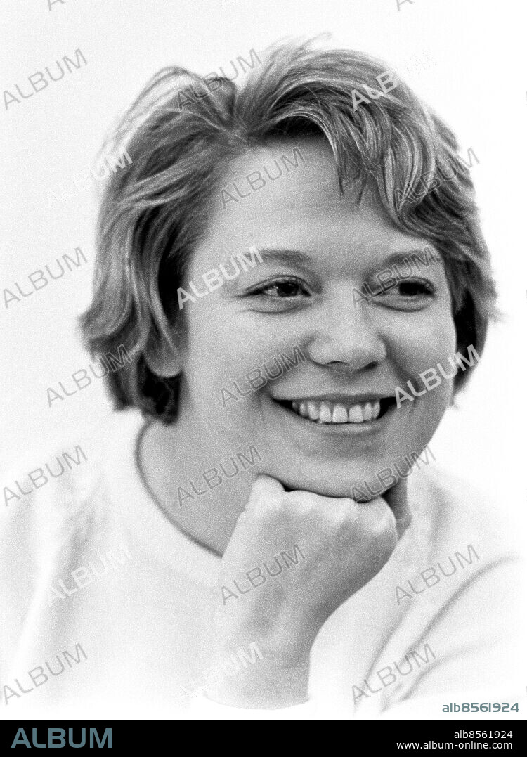 1967-01-16.. Ursula Richter, radioproducent.. Foto: Bo-Aje Mellin / RiR / SVT / Kod: 5600. Bild och notis publ. i RiR 6/67 sid. 37 inför ett radioprogram.. RiR 18401 sv/v neg.
