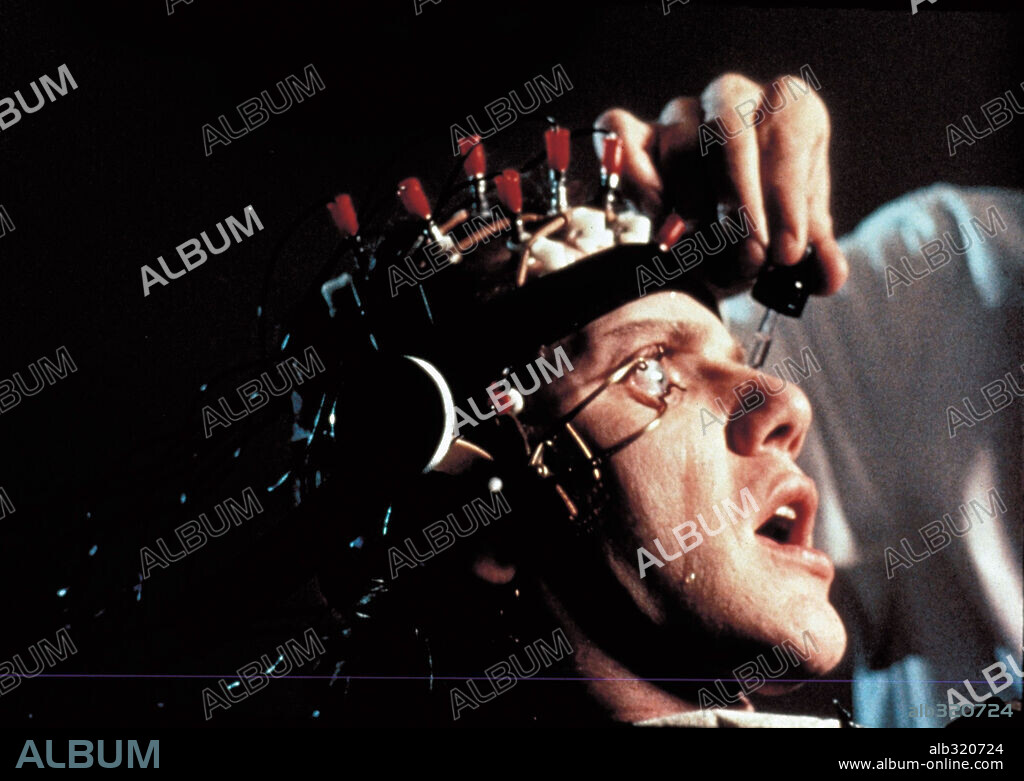 MALCOLM McDOWELL en LA NARANJA MECÁNICA, 1971 (A CLOCKWORK ORANGE), dirigida por STANLEY KUBRICK. Copyright WARNER BROS. PICTURES.