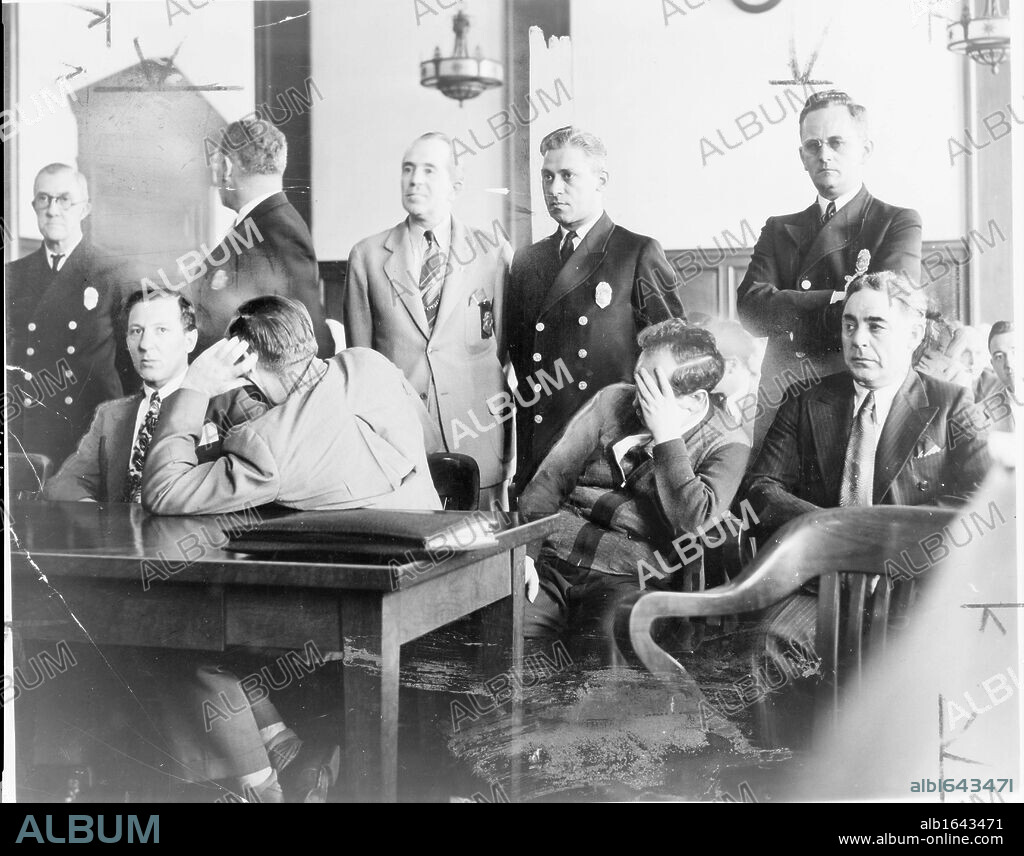 Organised crime, New York. Seated from left, Louis Buchalter, Emanuel Weiss, Phillip Cohen and Louis Capone, members of  Murder Inc., in 1941 in Kings County Courtroom during jury selection for their trial for the murder of Joseph Cohen .