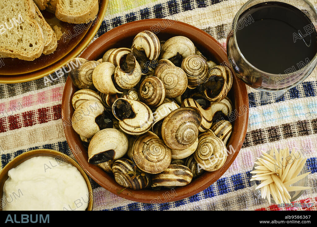 caracoles a la mallorquina,celler de Randa,llucmajor, Mallorca,Islas Baleares,Spain.