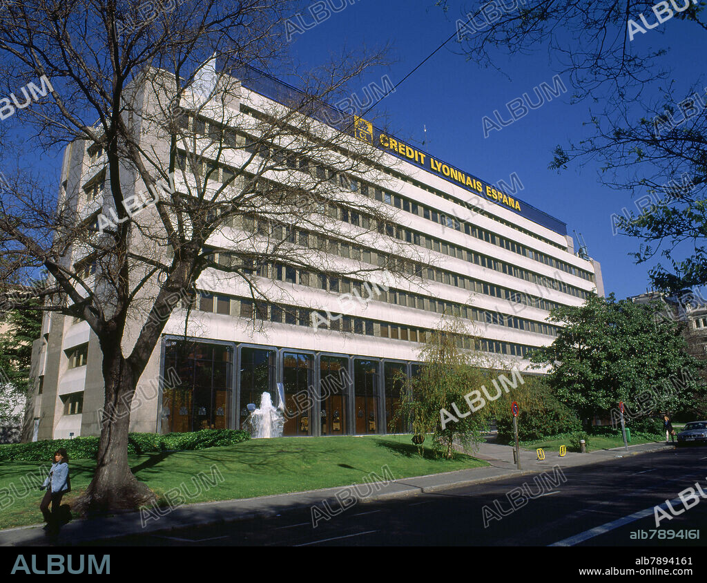 EDIFICIO "CREDIT LYONNAIS DE MADRID".