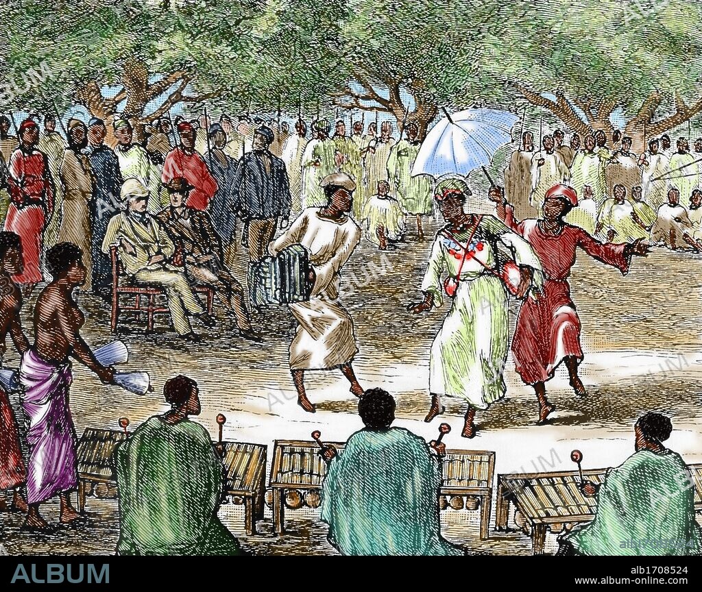 COLONIALISMO AFRICANO. Exploradores asistiendo a una fiesta en su honor, en las costas de Níger (1881). Grabado coloreado del siglo XIX.