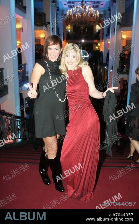 Show: Kerstin Linnartz, Susanne Gaertner, Feier nach der Verleihung der Goldenen Henne im Berliner Friedrichstadtpalast, Party, Aftershowparty, Event, Musik,.