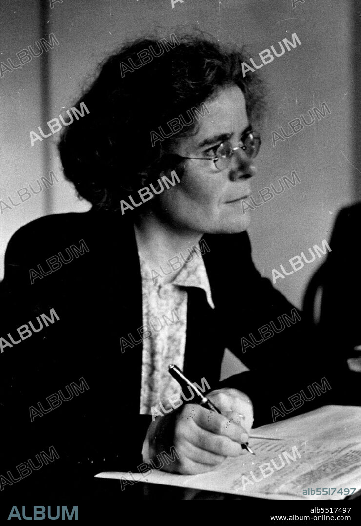 Prof. Kathleen Lonsdale. April 13, 1950. (Photo by Hulton Press Ltd.).