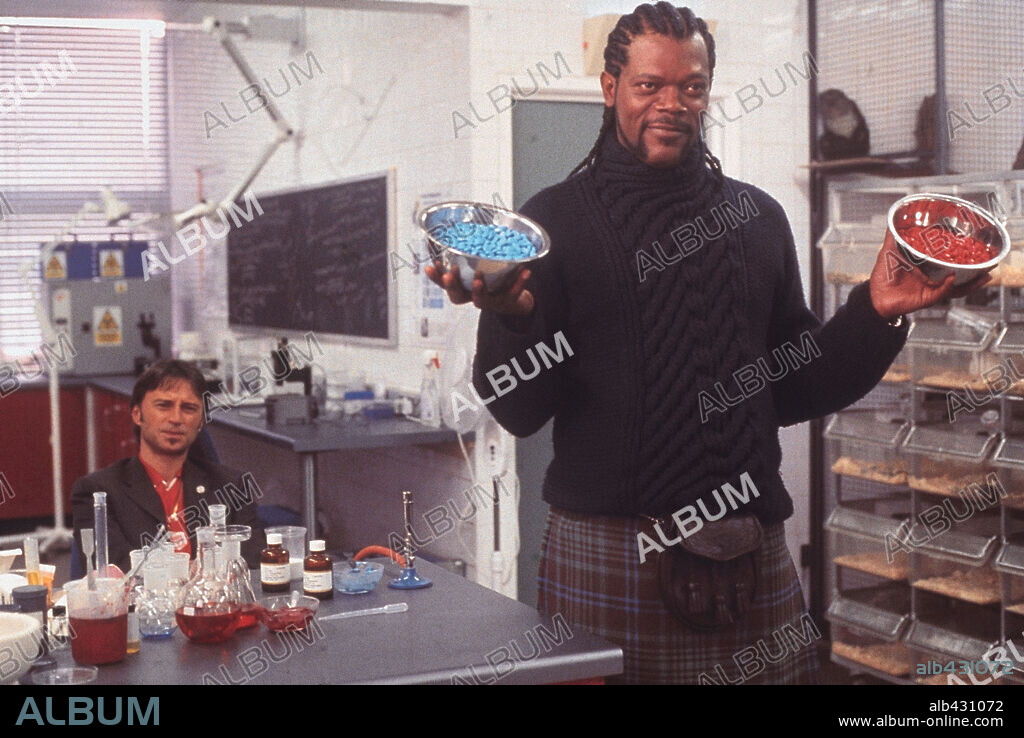 ROBERT CARLYLE y SAMUEL L. JACKSON en NEGOCIOS SUCIOS, 2001 (THE 51ST STATE), dirigida por RONNY YU. Copyright SCREEN GEMS.
