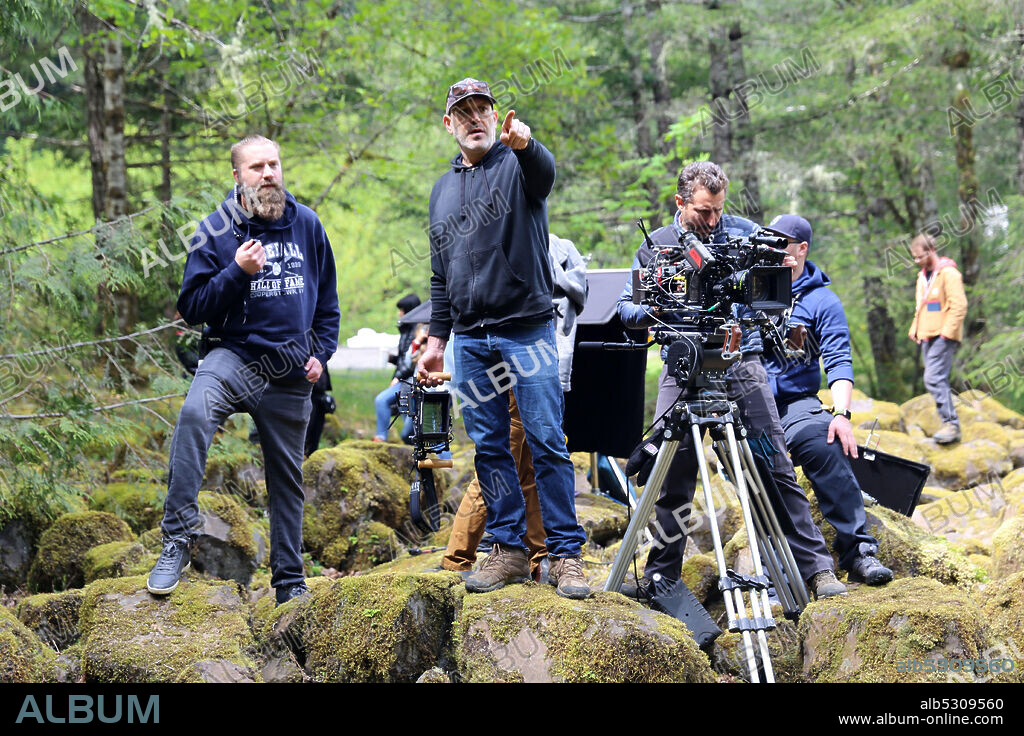 JOHN HYAMS dans ALONE, 2020, réalisé par JOHN HYAMS. Copyright Paperclip Limited / Mill House Motion Pictures.