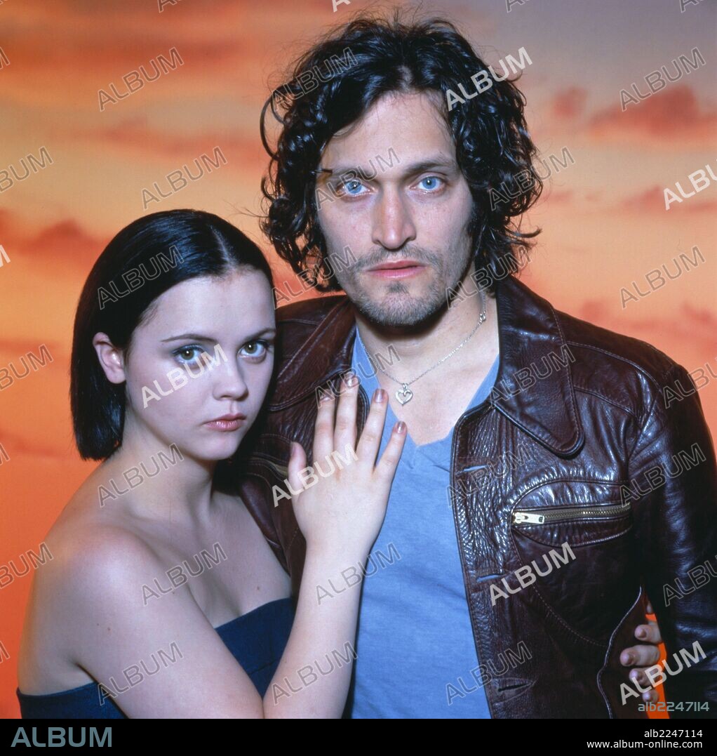CHRISTINA RICCI et VINCENT GALLO dans BUFFALO '66, 1998, réalisé par VINCENT GALLO. Copyright WANDA VISION.