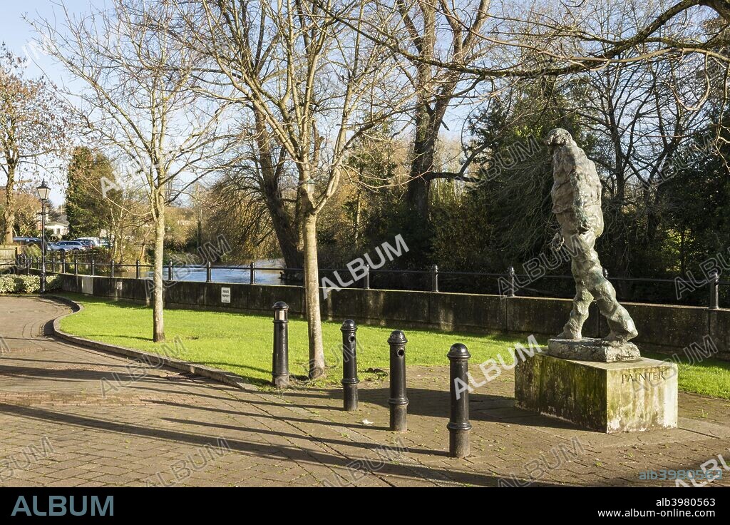 Sculpture of Welsh artist Augustus John by Ivor Robert-Jones, Riverside Place, Fordingbridge, Hampshire, 2015. General view of the sculpture, created in 1974, from the south-west.