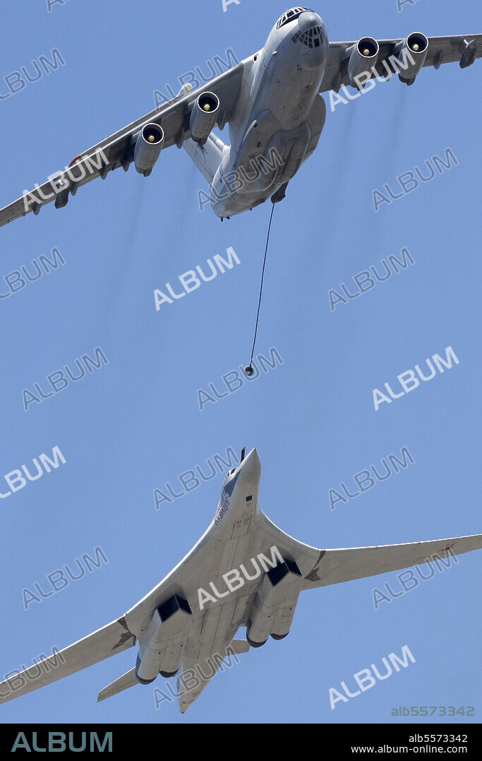 An IL-78 tanker and a Tu-160 bomber of Russian Air Force during Victory Day parade, Moscow, Russia.
